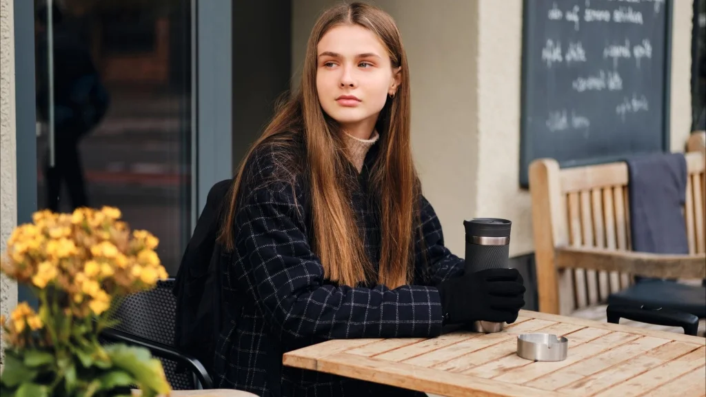 Top 4 Introverts With Magnetic Personalities